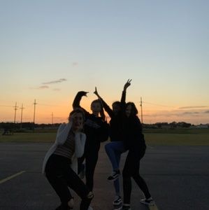 Meet your Posher, Lilly